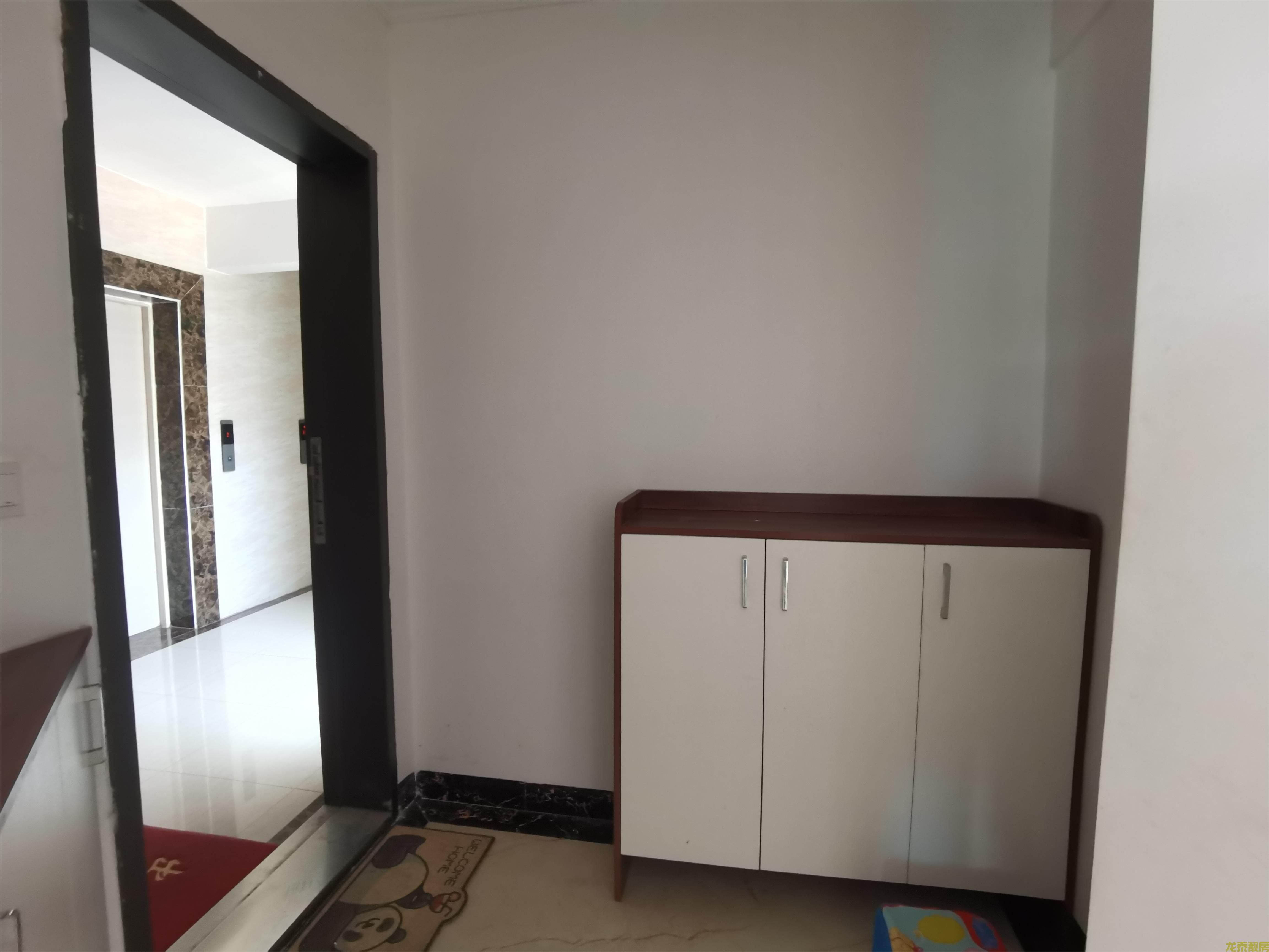 东丽新城电梯精装4房