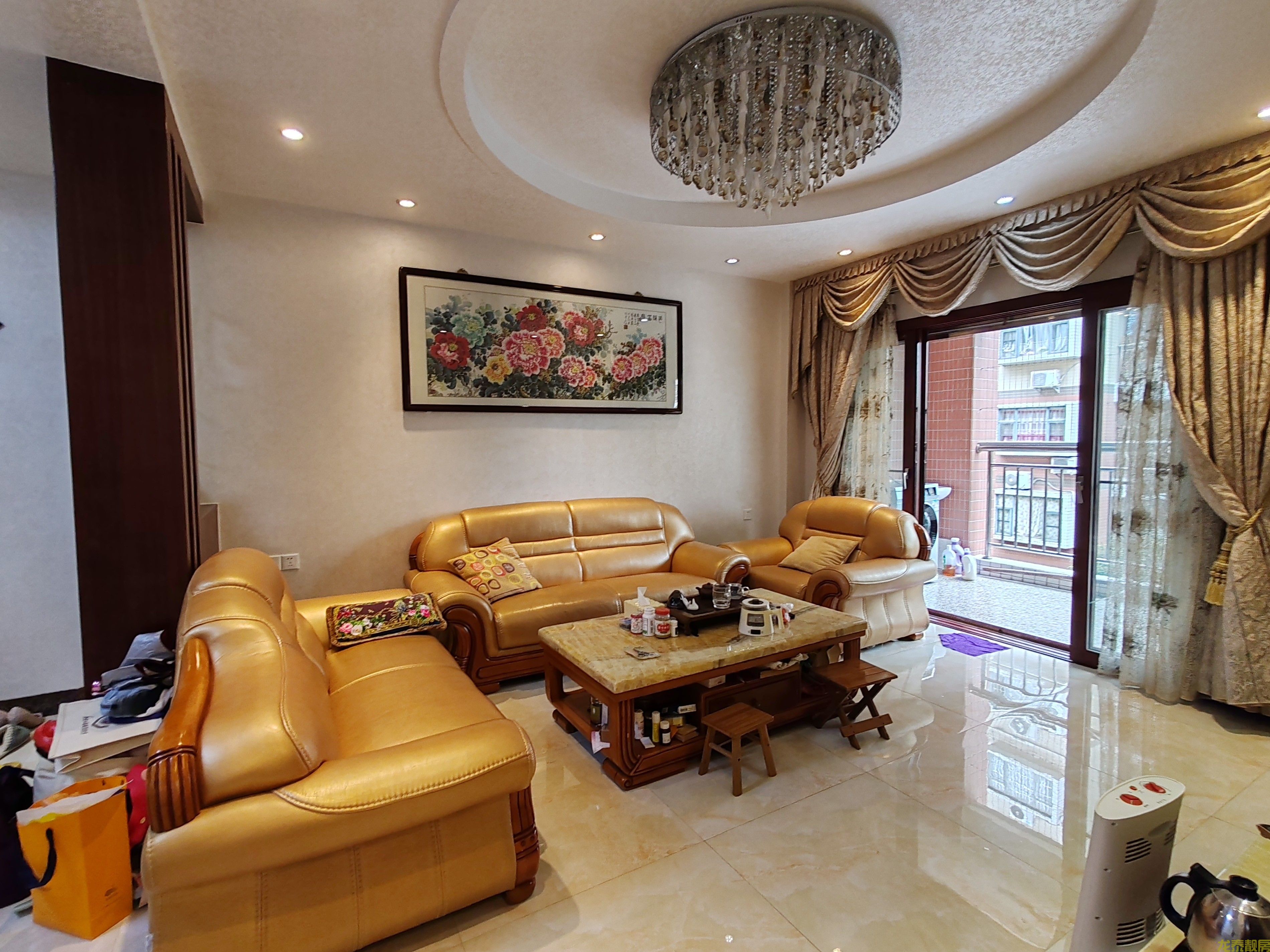 和富花园步梯低楼层