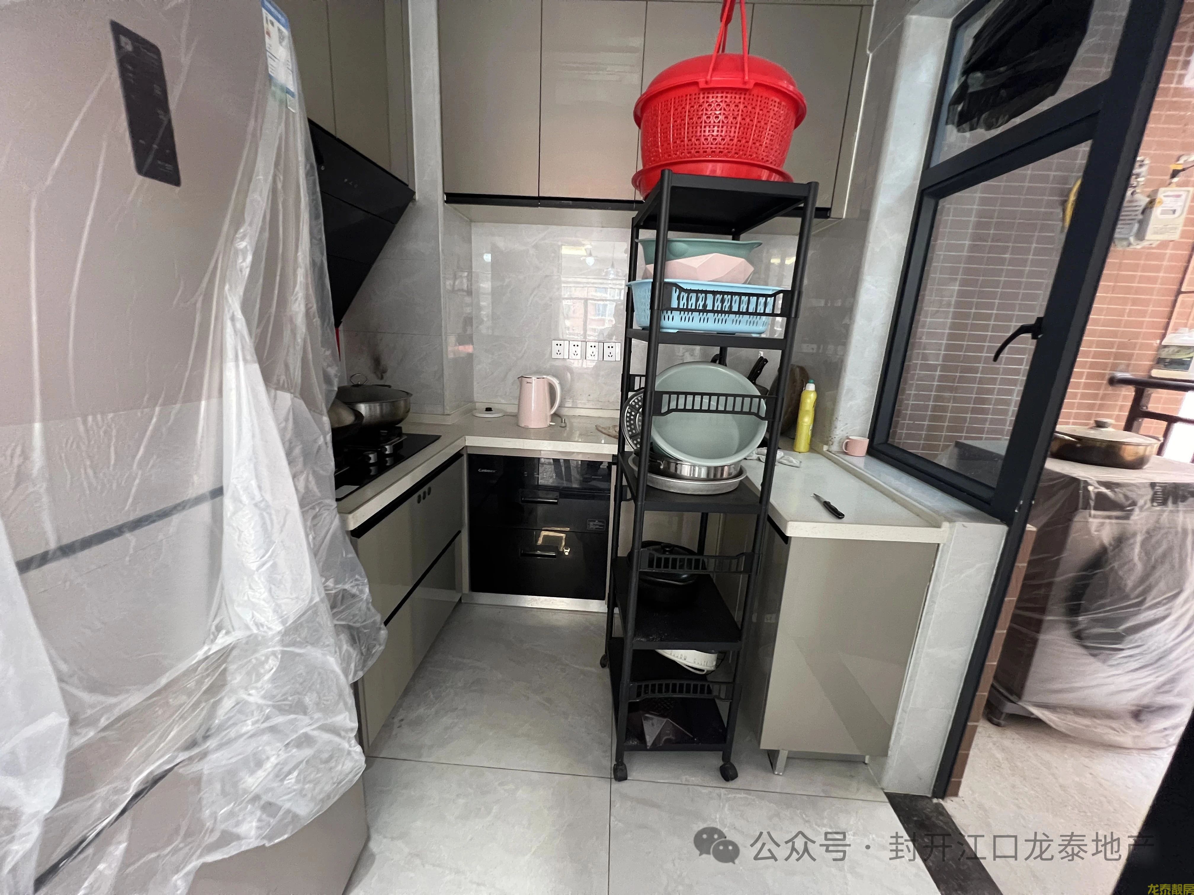 东丽新城南向四房 精装首付8万