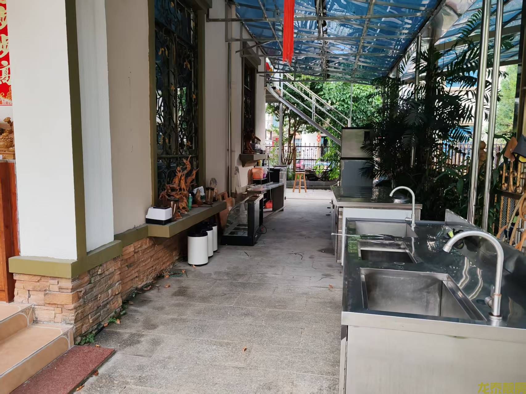 碧桂园250平大别墅 送大花园