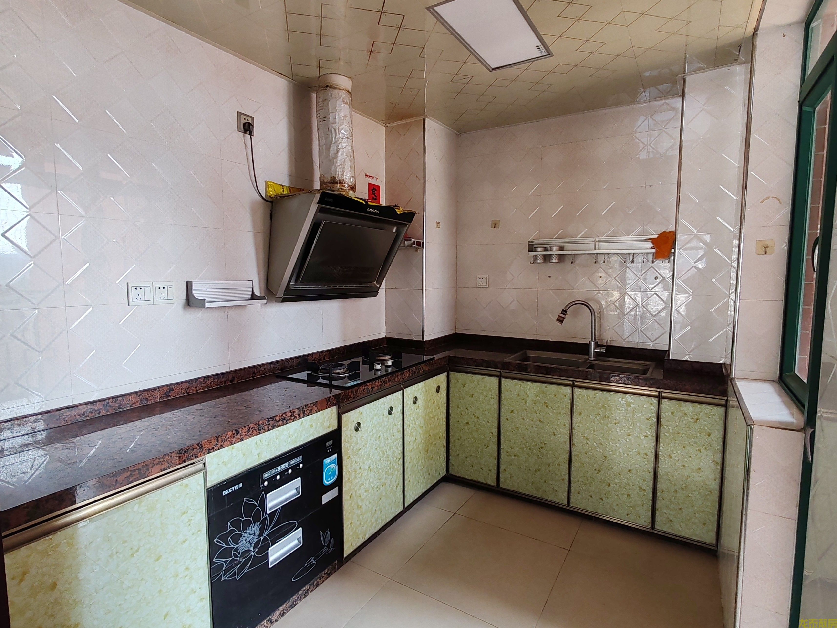 【龙泰好房·封开龙泉居】